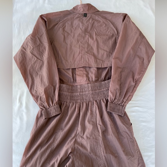 Athleta x Alicia Keys Utility Jumpsuit Size 2 - Picture 3 of 4